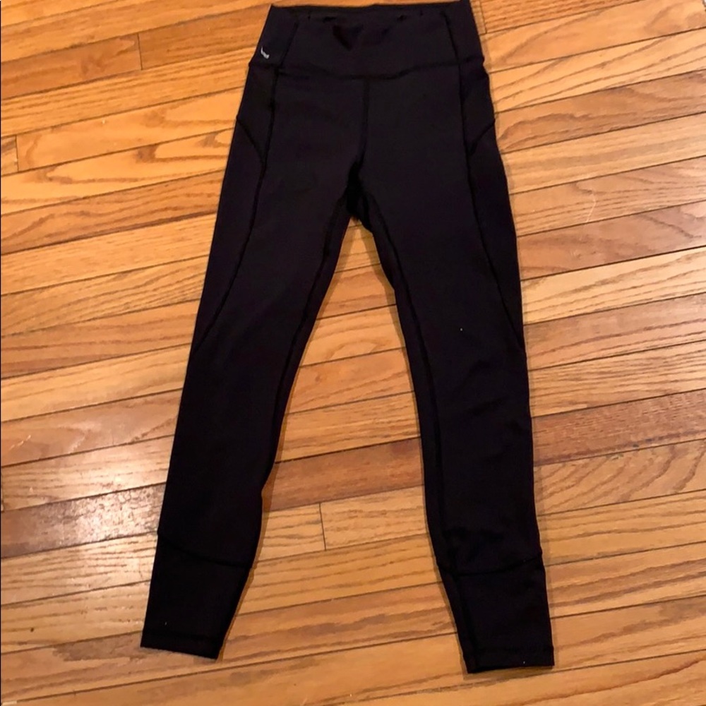 Lulu lemon leggings - Picture 2 of 3